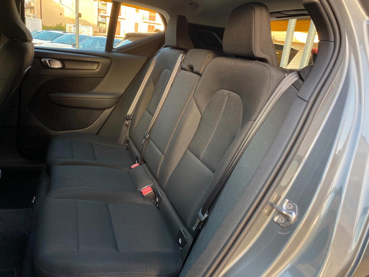 Volvo XC40 D3 Momentum - 2.0 TDI 150 CV