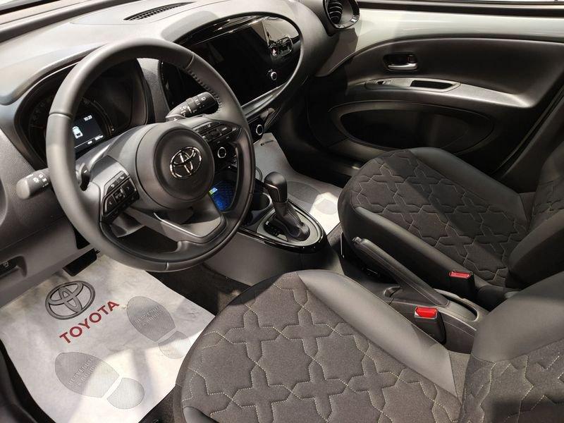 Toyota Aygo X Aygo X 1.0 VVT-i 72 CV 5 porte Lounge S-CVT