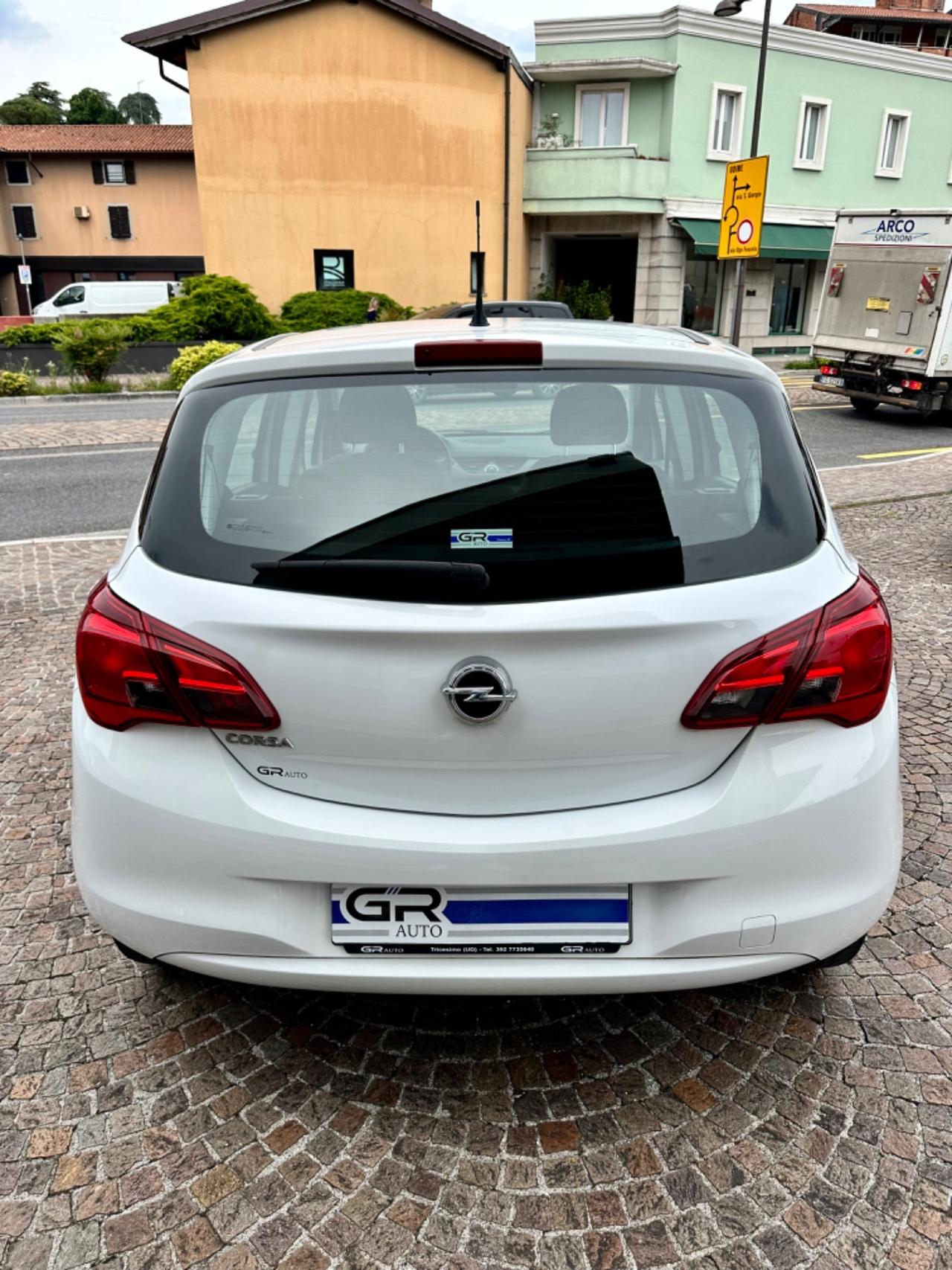 Opel Corsa 1.2Bz 69Cv 5P - Neopatentati