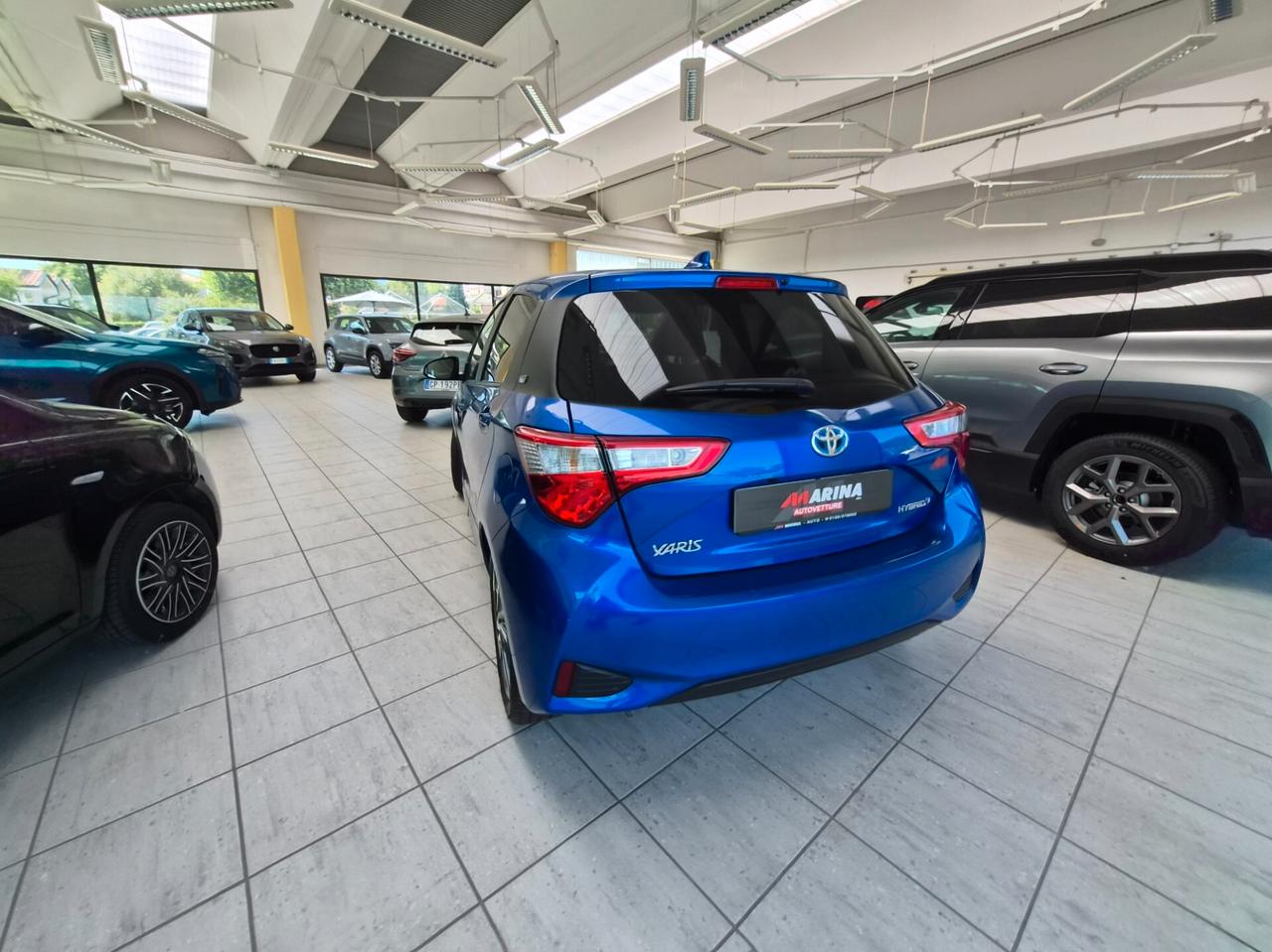 Toyota Yaris 1.5 Hybrid 5 porte Cool