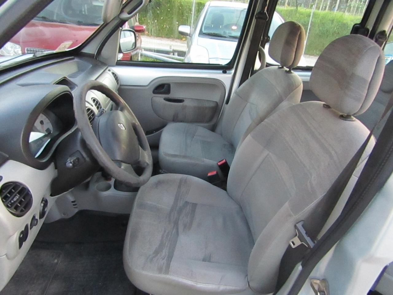 Renault Kangoo 1.5 dCi manutenzione maniacale