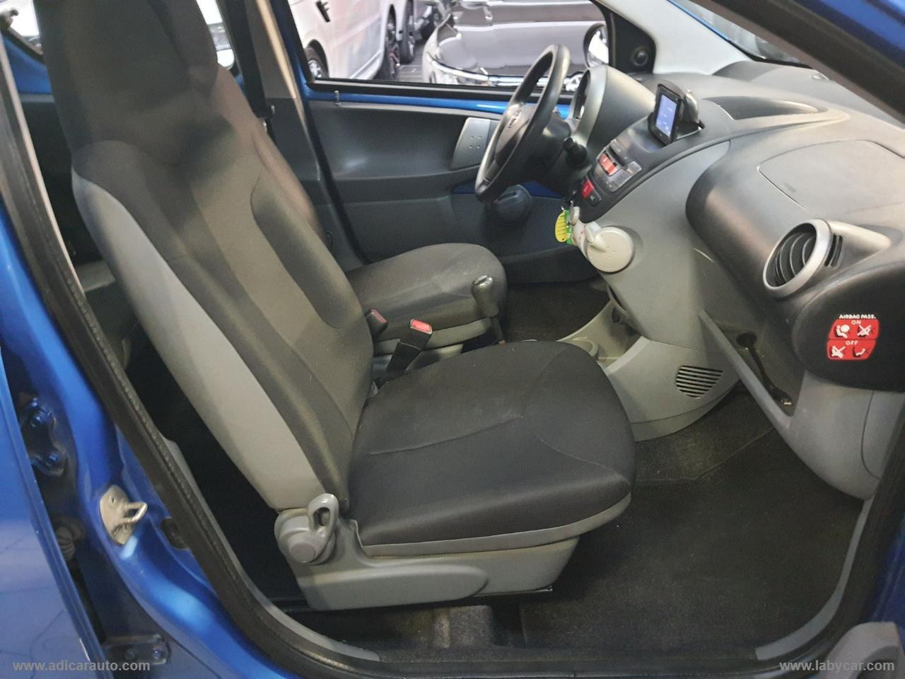 TOYOTA Aygo 1.0 VVT-i 5p.