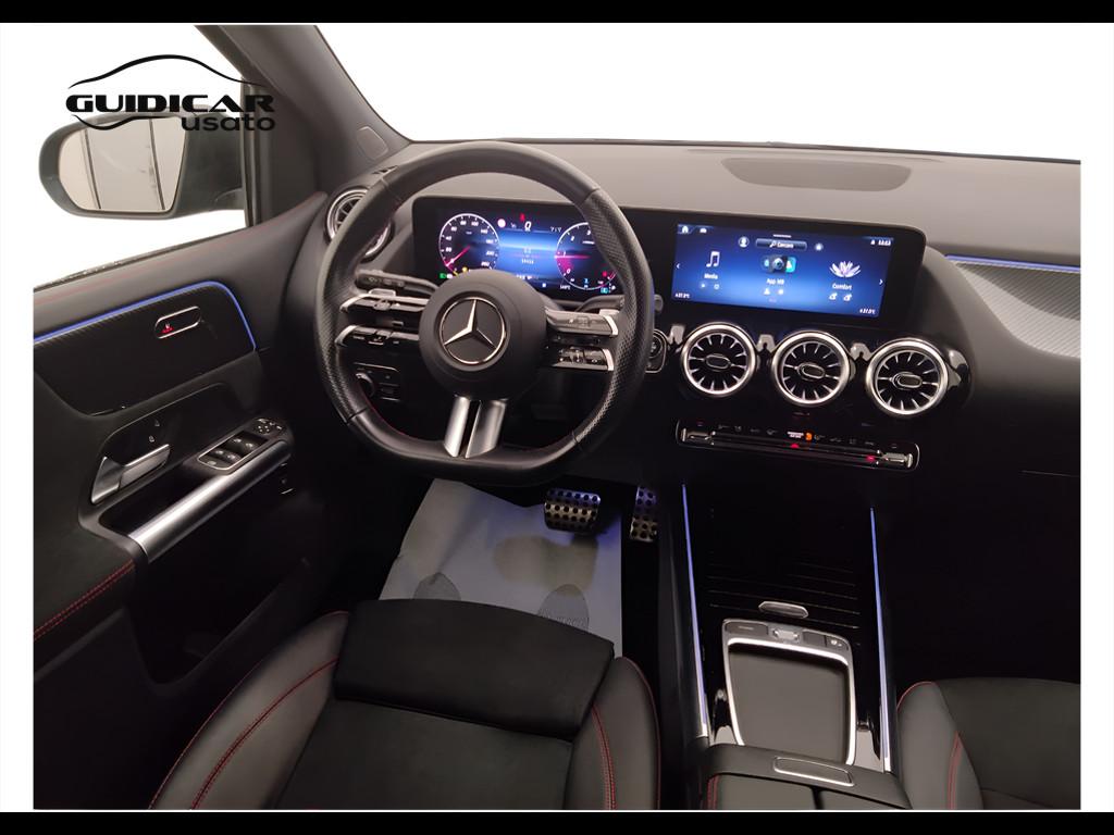 Mercedes-Benz Classe B - W247 2023 - B 180 d AMG Line Advanced Plus auto