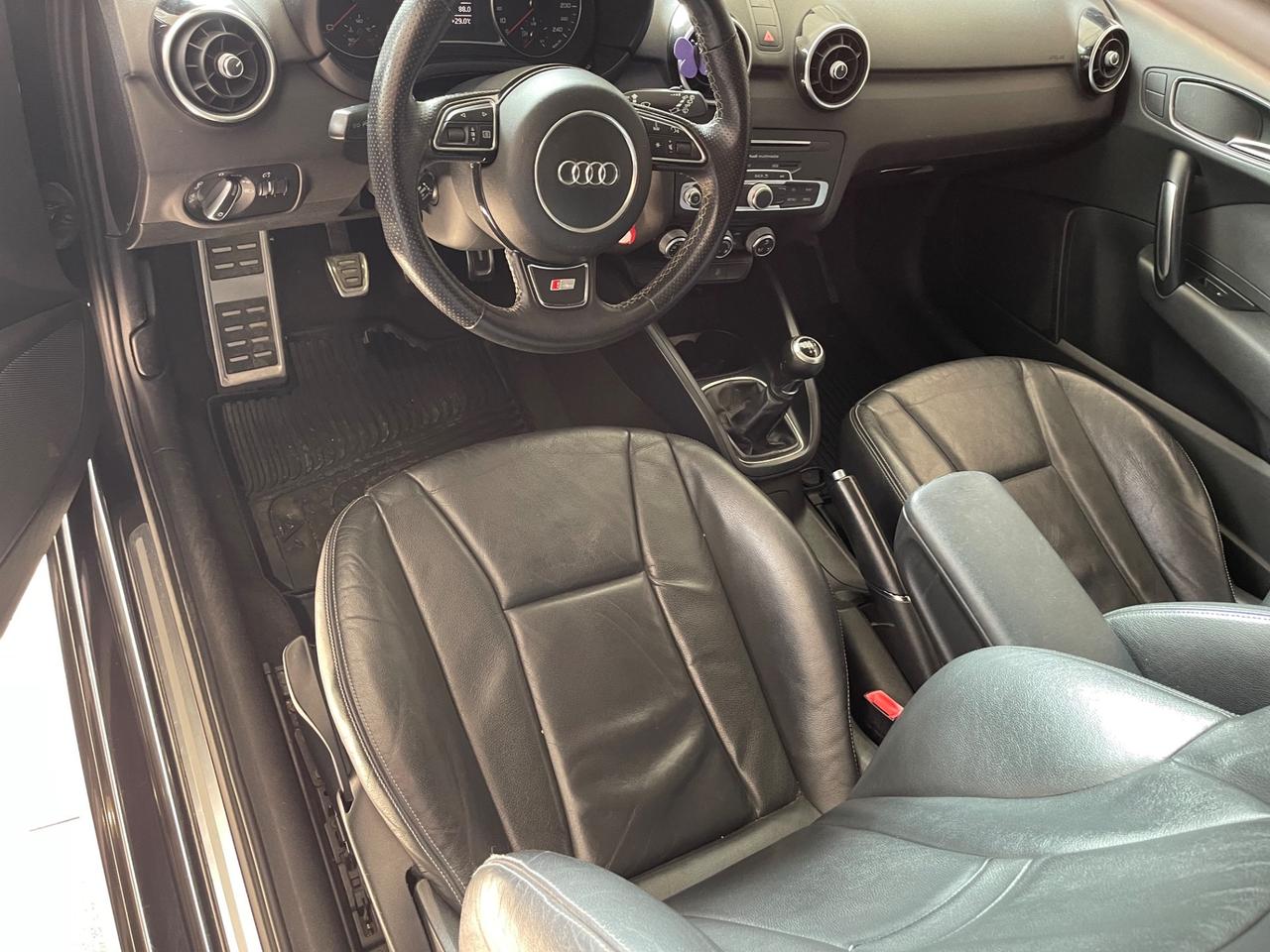 Audi A1-S1 1.6 TDI 105 CV Ambition