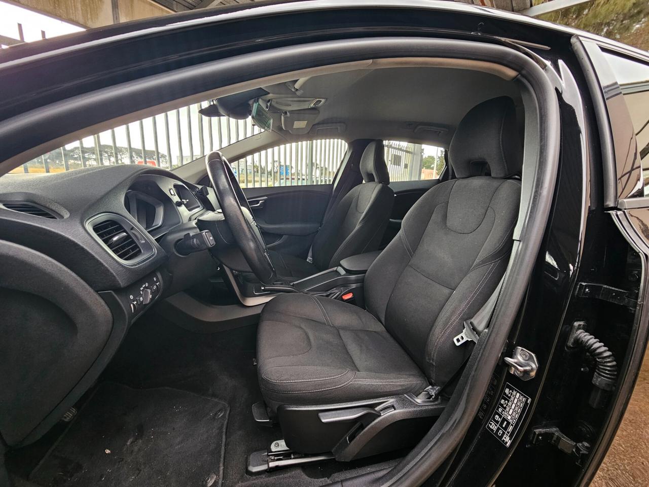 Volvo V40 D2 Momentum