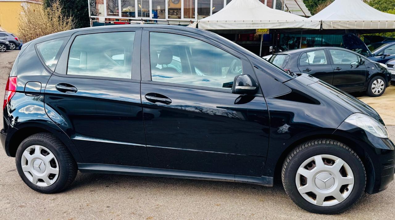 Mercedes-benz A 180 CDI Premium OK NEOPATENTATI