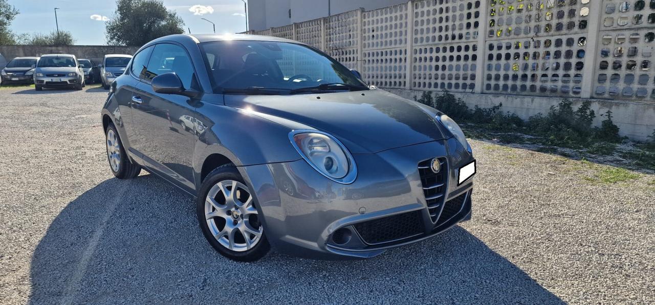 Alfa Romeo MiTo 1.6 JTDm 16V Distinctive Sport Pack