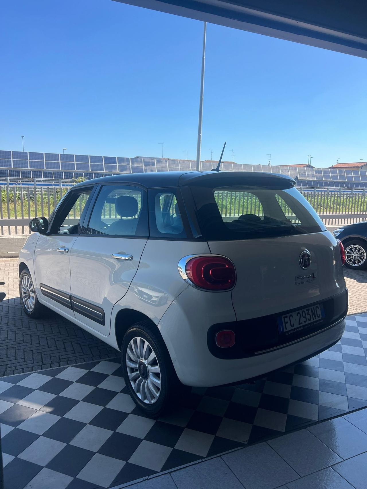 Fiat 500L 0.9 TwinAir Turbo Natural Power Lounge