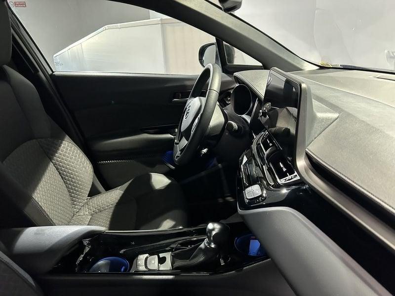 Toyota C-HR 1.8 Hybrid E-CVT Trend