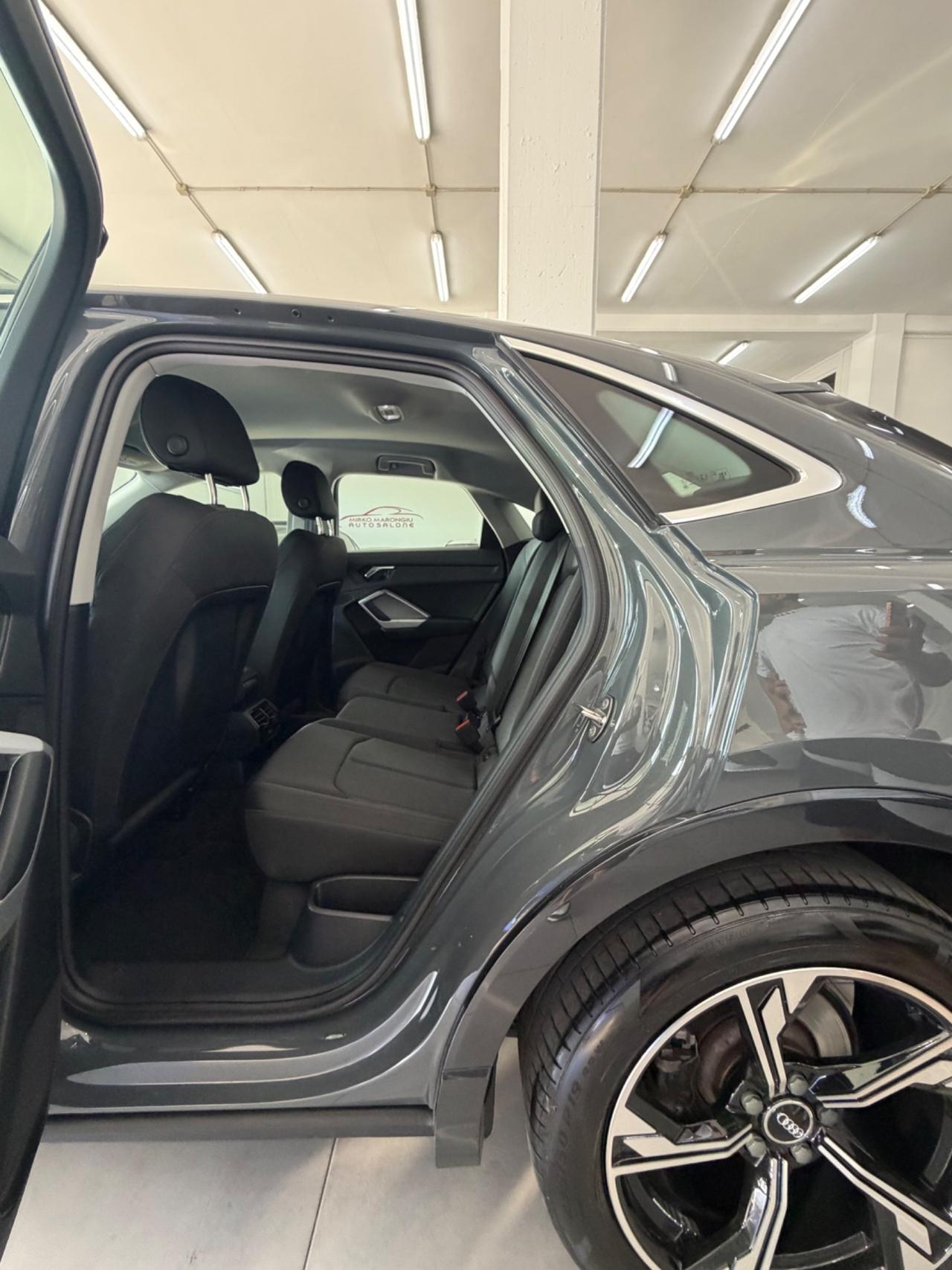 Audi Q3 2.0 150 cv SPORTBACK S line FINANZIABILE