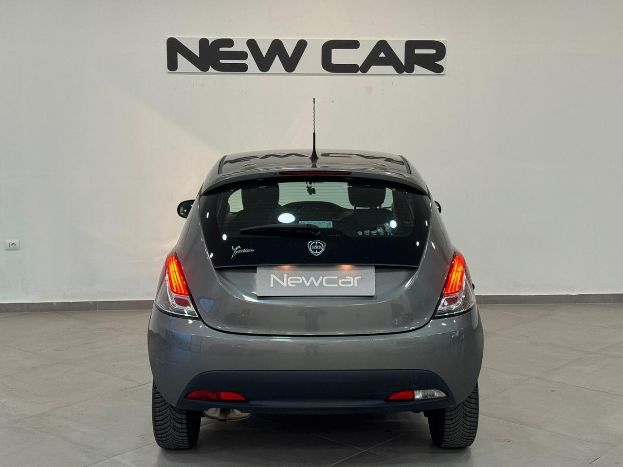 Lancia Ypsilon 1.2 69 CV 5 porte GPL Ecochic Gold