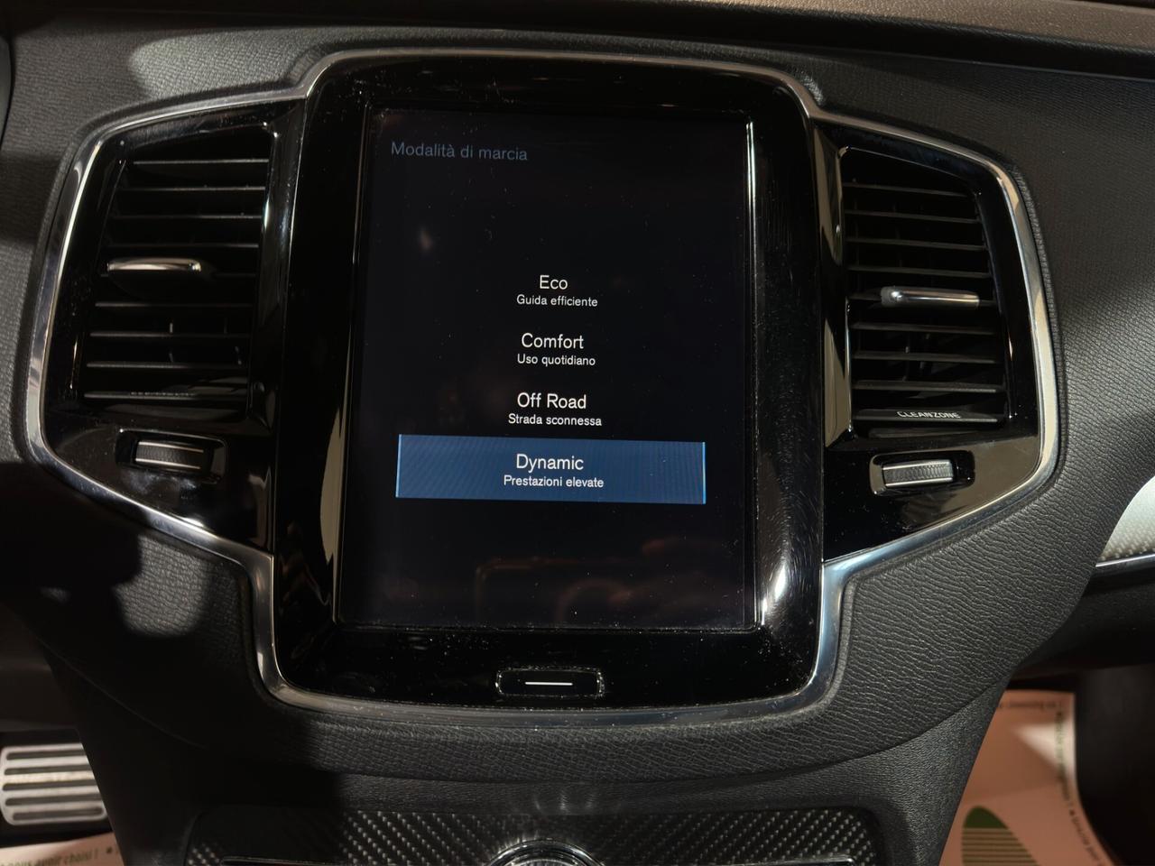 Volvo XC 90 D5 AWD Geartronic 7 posti R-design