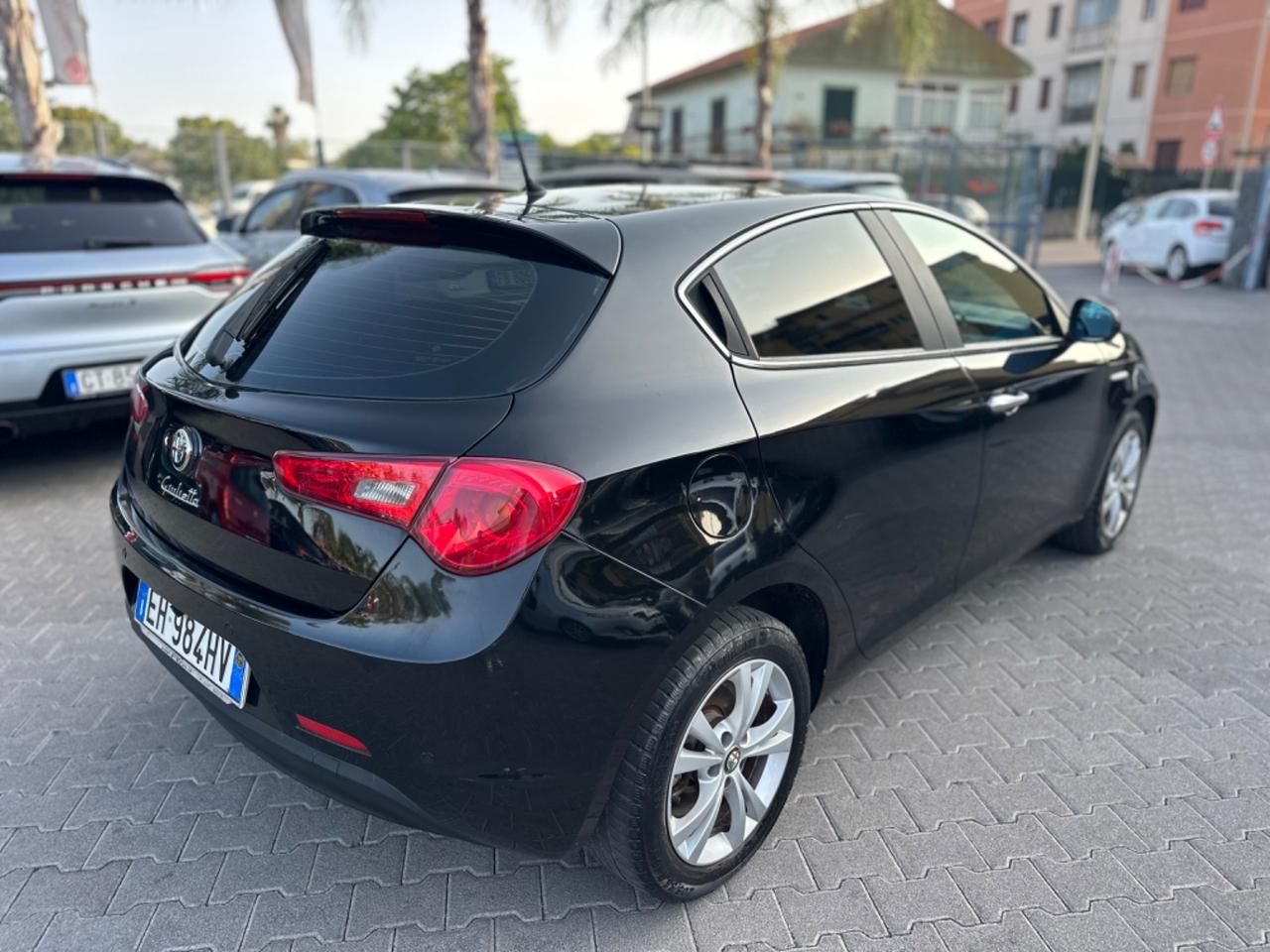 Alfa Romeo Giulietta 1.6 JTDm-2 105 CV Distinctive