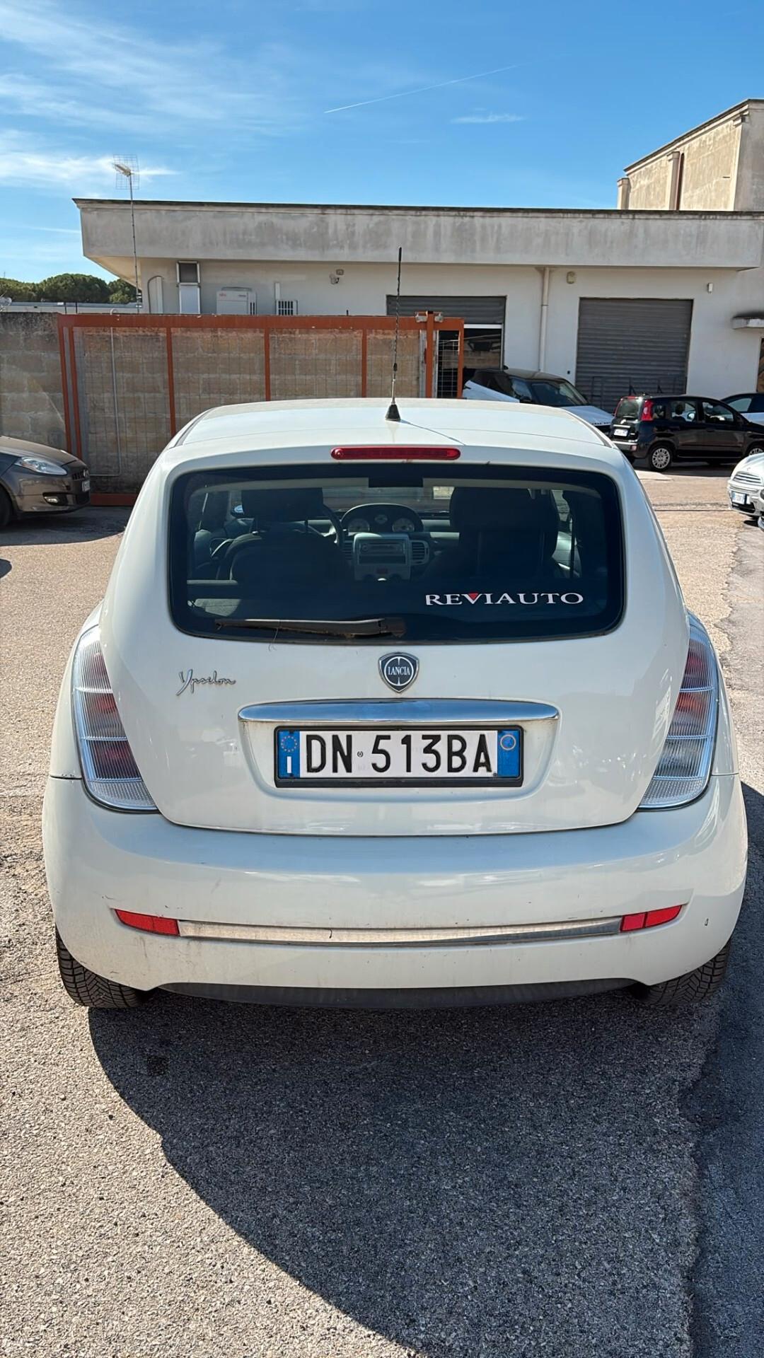 Lancia Ypsilon 1.2 Platino UNIPRO SOLO 67000KM