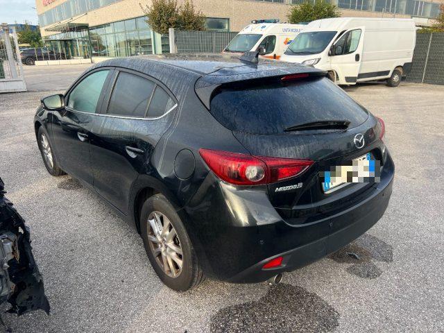 MAZDA 3 2.2 Skyactiv-D