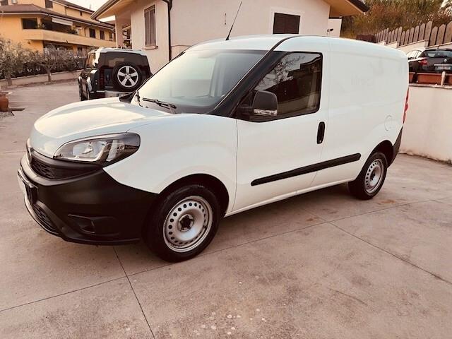 FIAT DOBLO NATURAL POWER 1.4 TJET 3POSTI CLIMA METANO