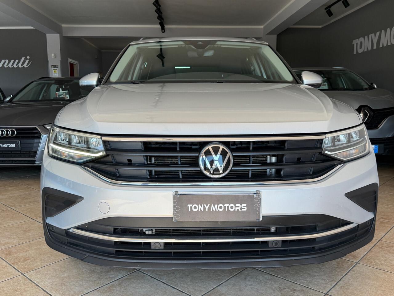Volkswagen Tiguan 2.0 TDI 150 CV SCR DSG Elegance