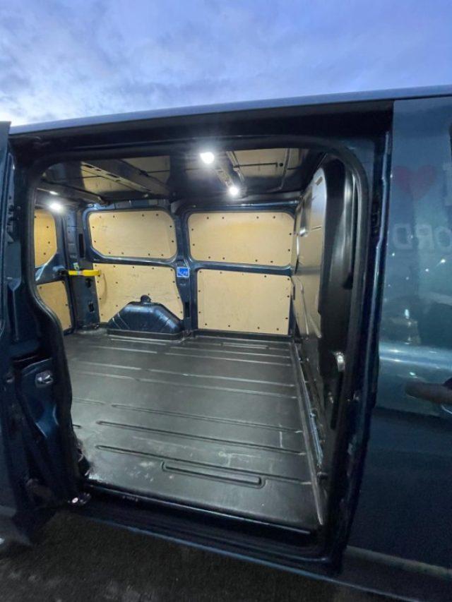 FORD Transit Custom 280 2.0 EcoBlue Hybrid 130 PC Furgone Trend