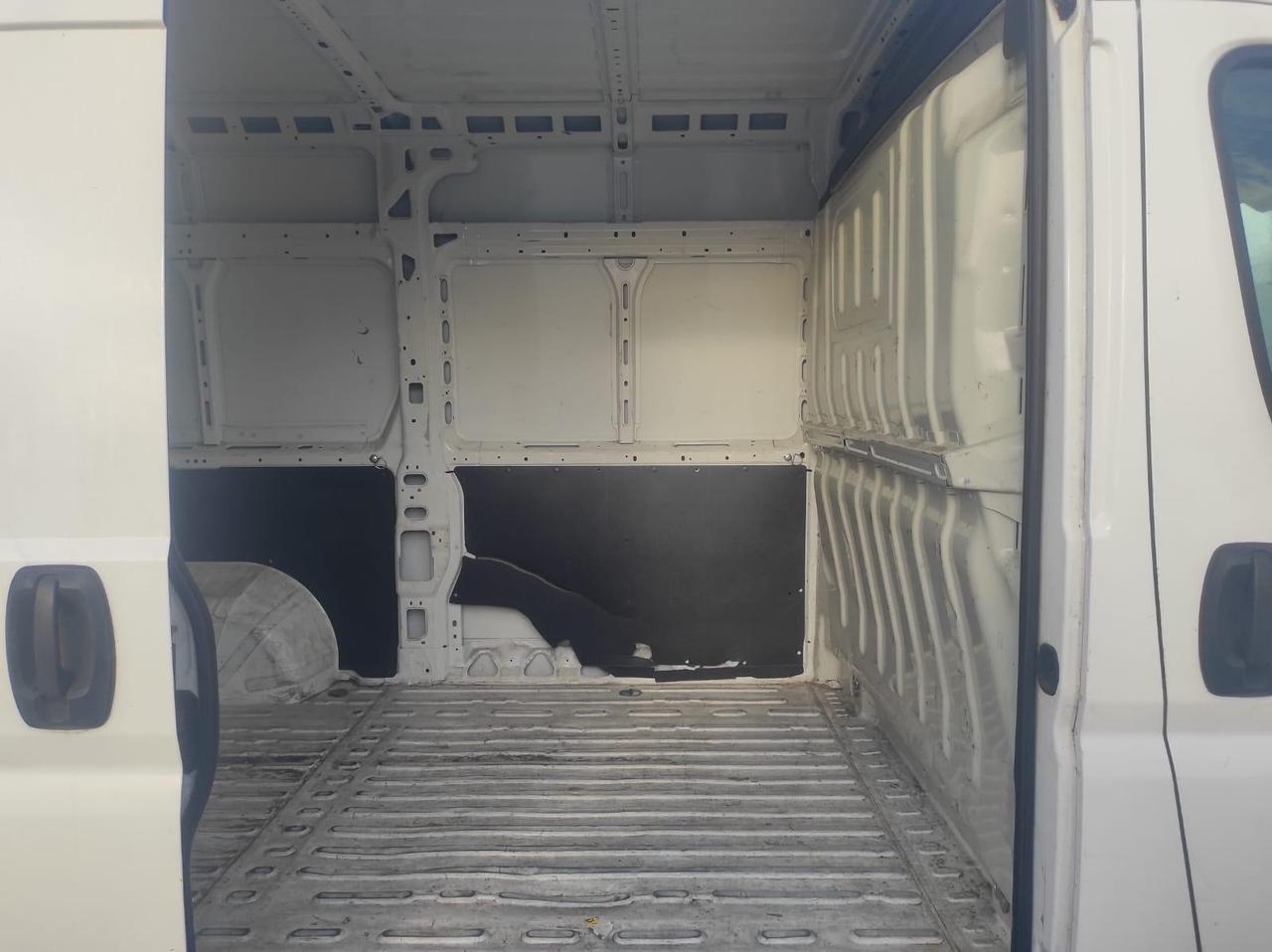 Peugeot Boxer 330 2.2 BlueHDi 120S&S Iva Compresa