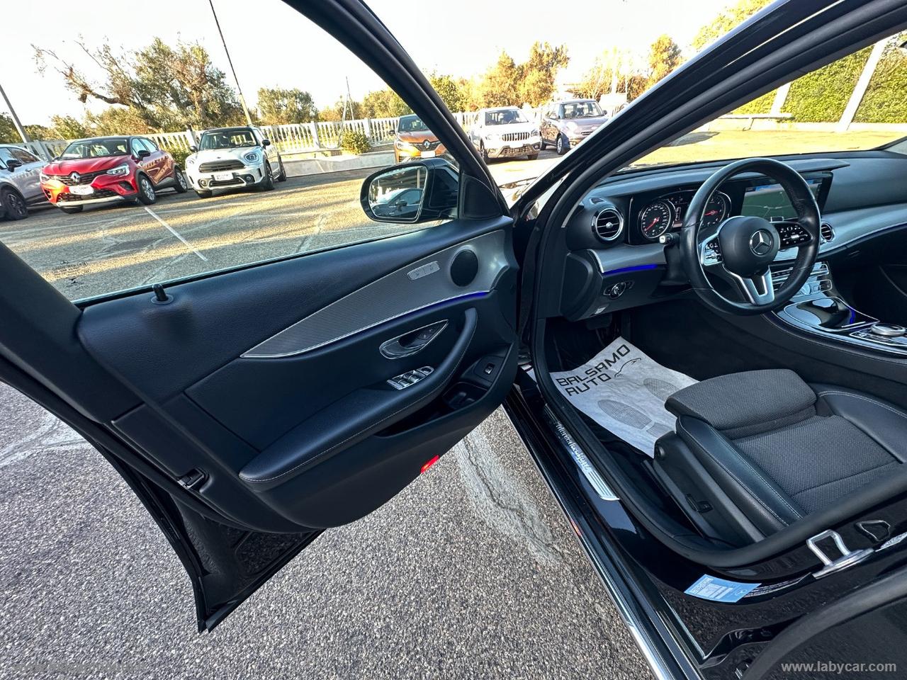 MERCEDES-BENZ E 220 d Premium