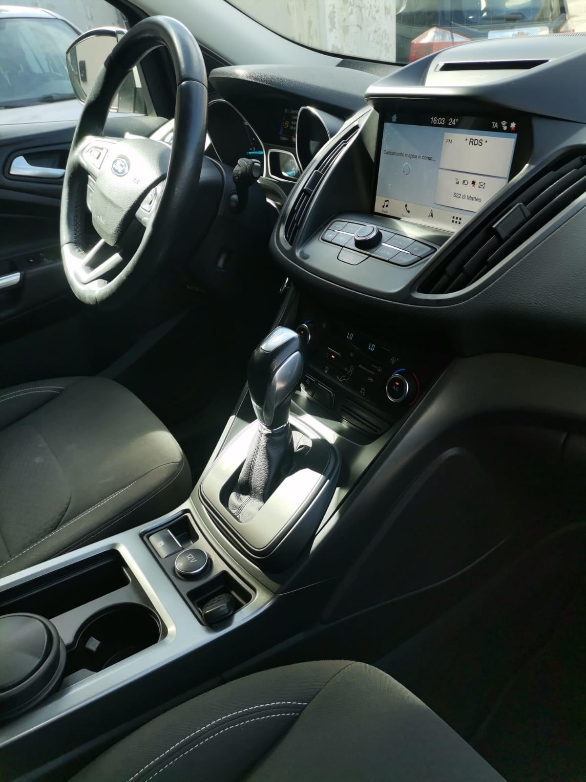 Ford Kuga 2.0 TDCI 120 CV S&S 2WD ST-Line