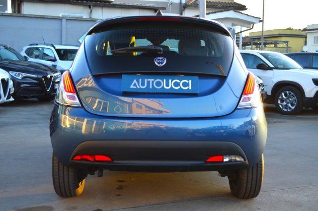 LANCIA Ypsilon 1.0 FireFly Hybrid Oro