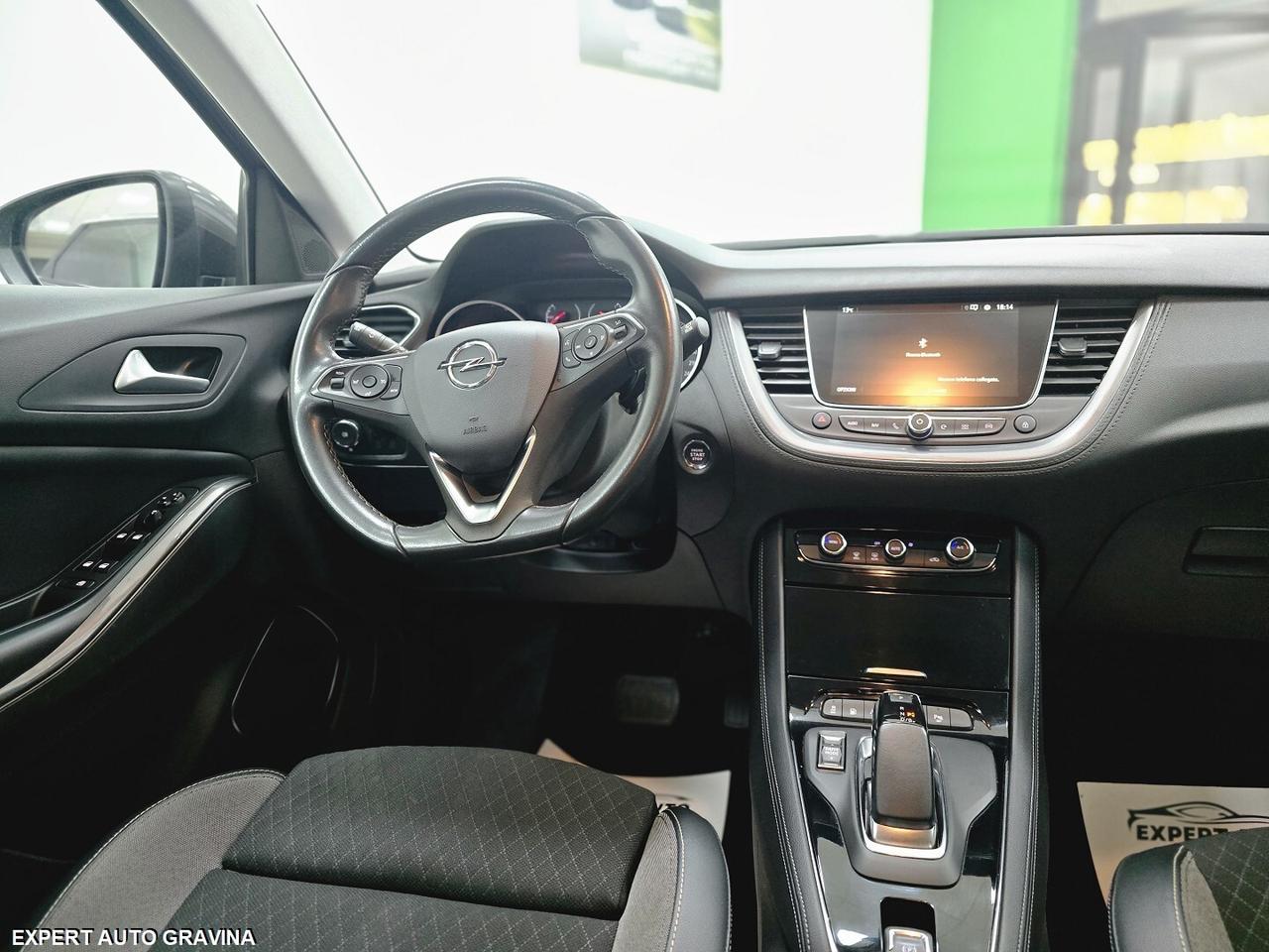 OPEL GRANDLAND 1.6cc 225cv HYBRID PLUG-IN