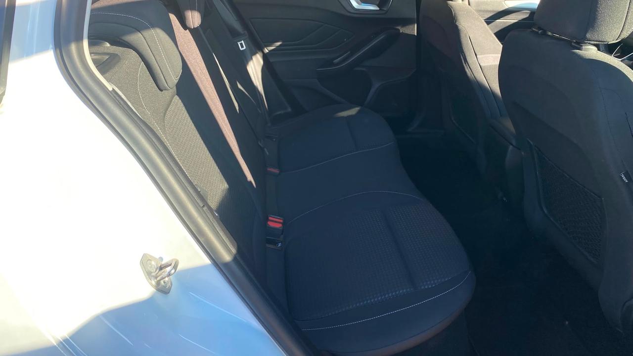 Ford Focus 1.5 Eco 95 CV SW Business AUTOCARRO 5-posti