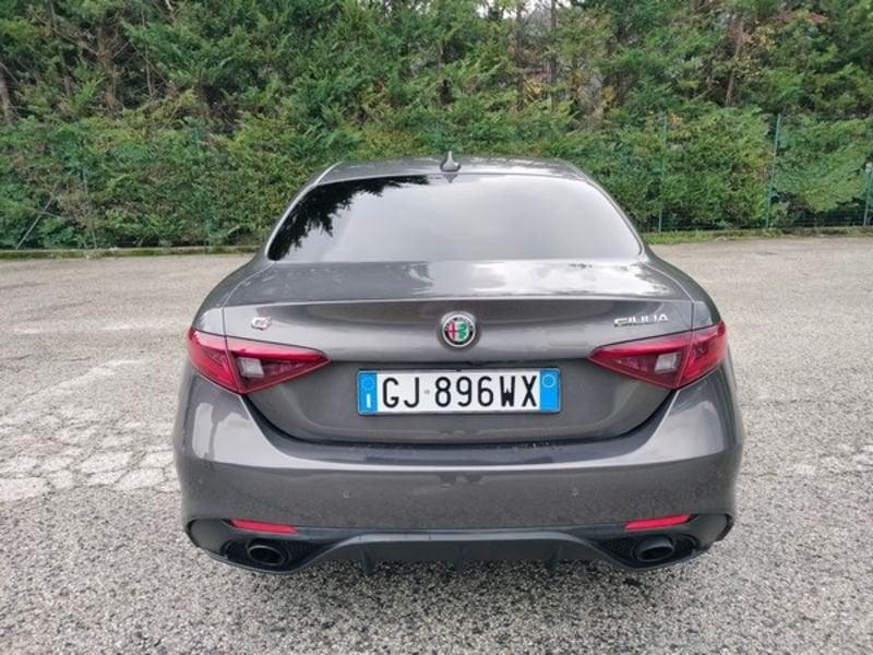 Alfa Romeo Giulia Giulia 2.2 Turbodiesel 210 CV AT8 AWD Q4 Veloce