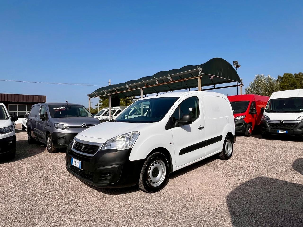 Peugeot PARTNER 1.6 BLUEHDi 75 CV PRO L1