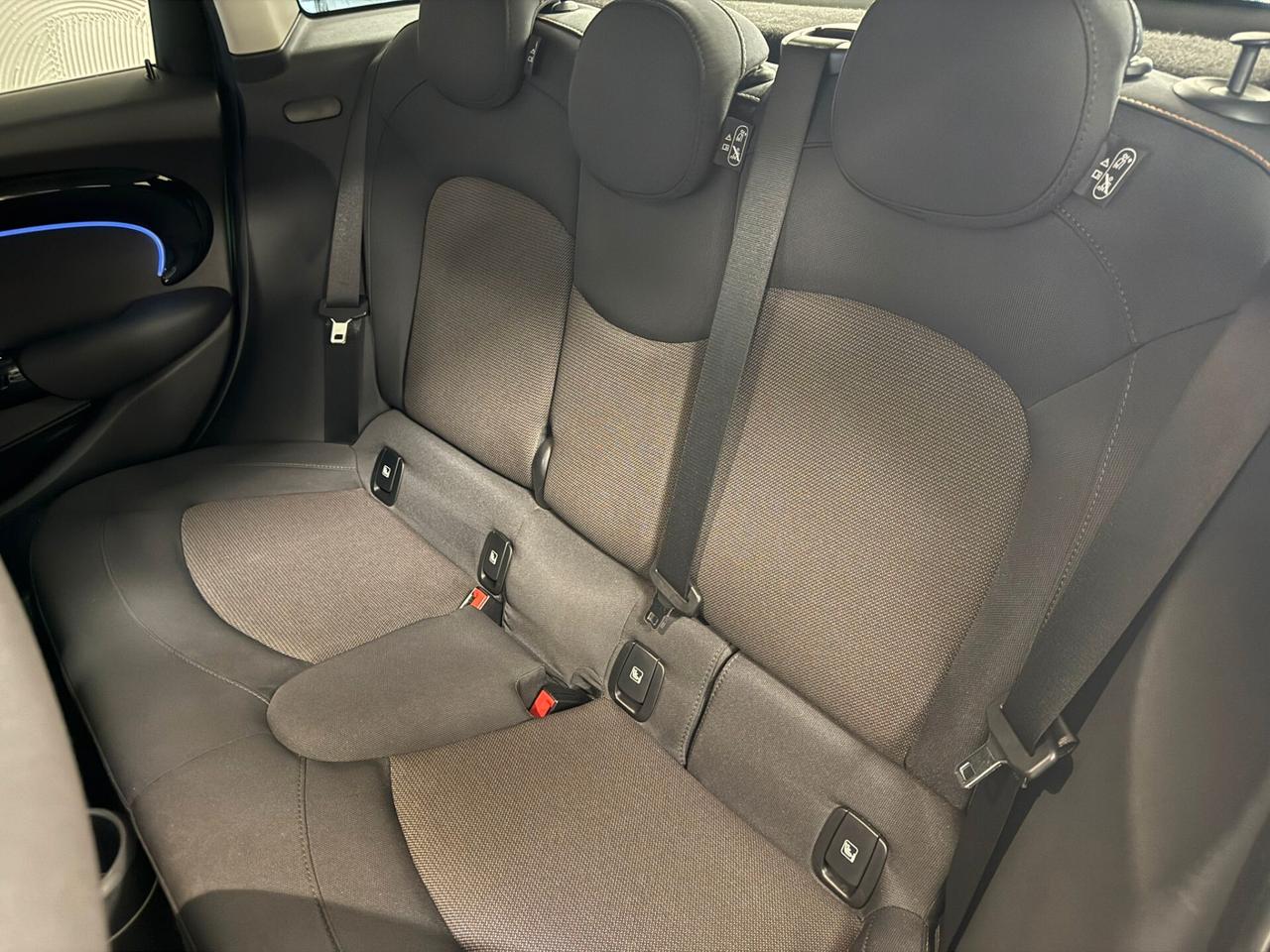 Mini 1.5 Cooper Yours