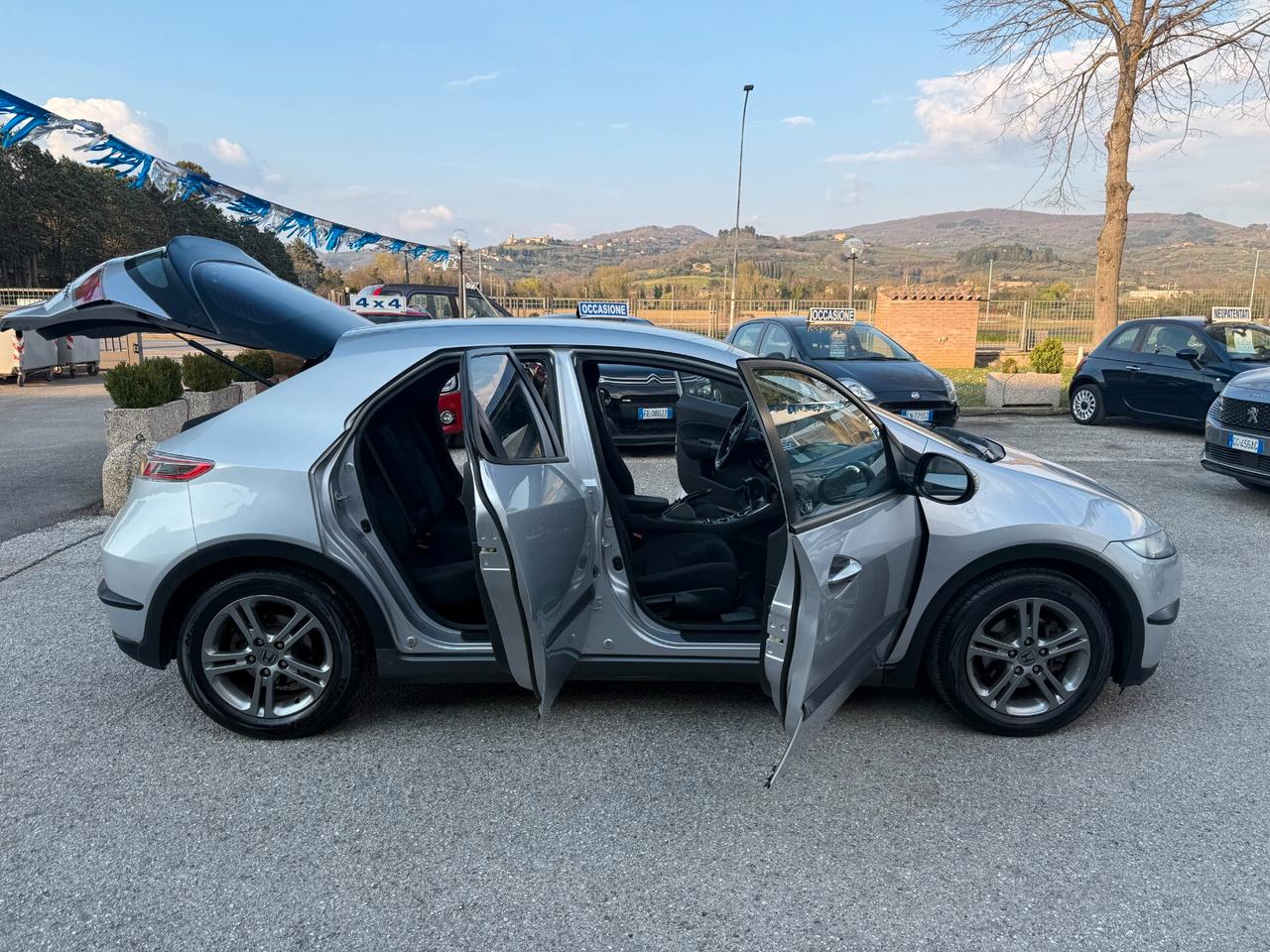 " UNA BOMBA " Honda Civic 1.4 i-VTEC 5p. Elegance