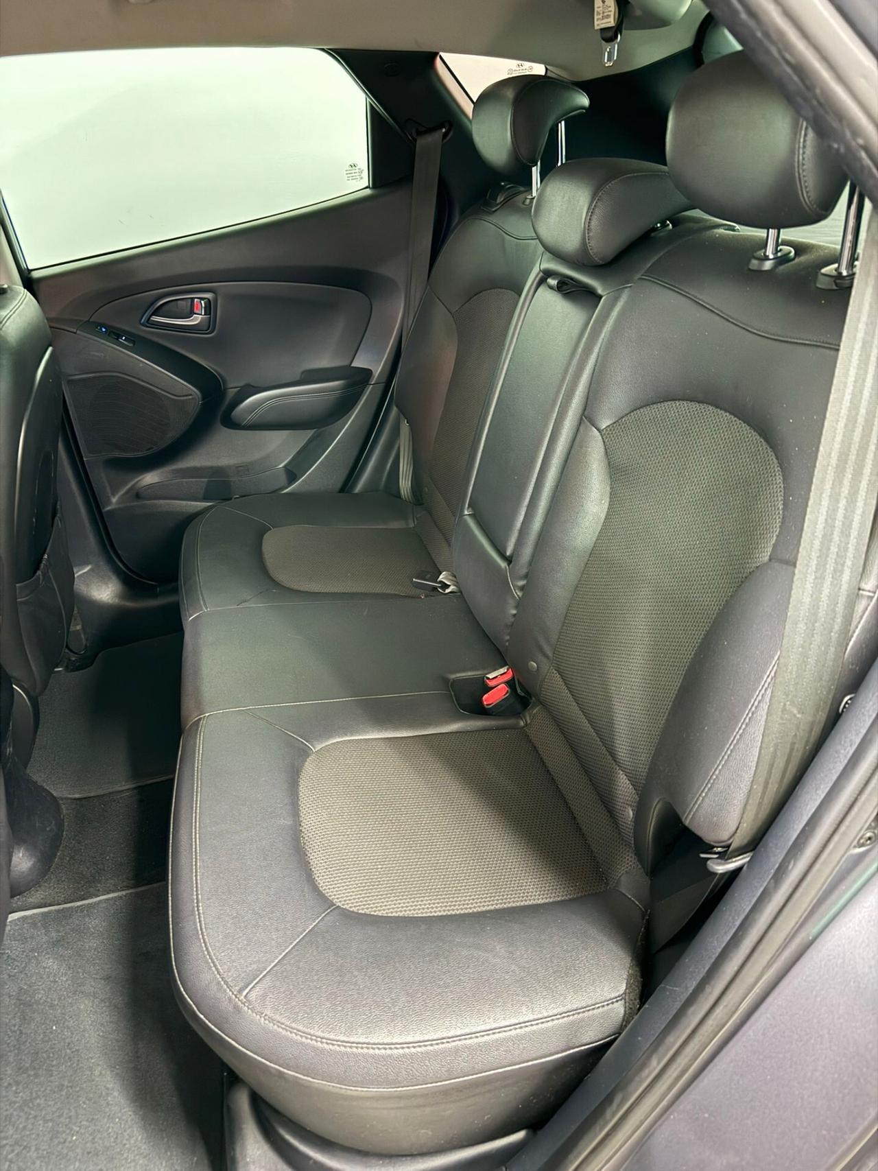 Hyundai iX35 1.7 CRDi 2WD Xpossible