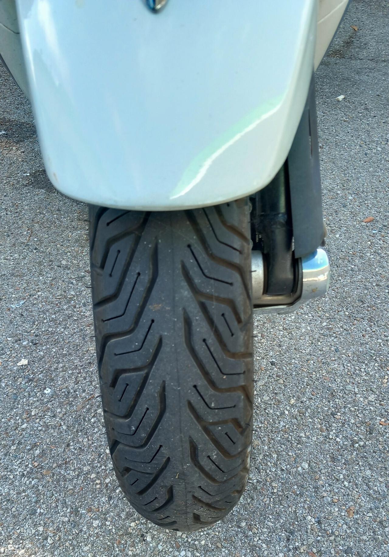 Piaggio Vespa 125 Primavera