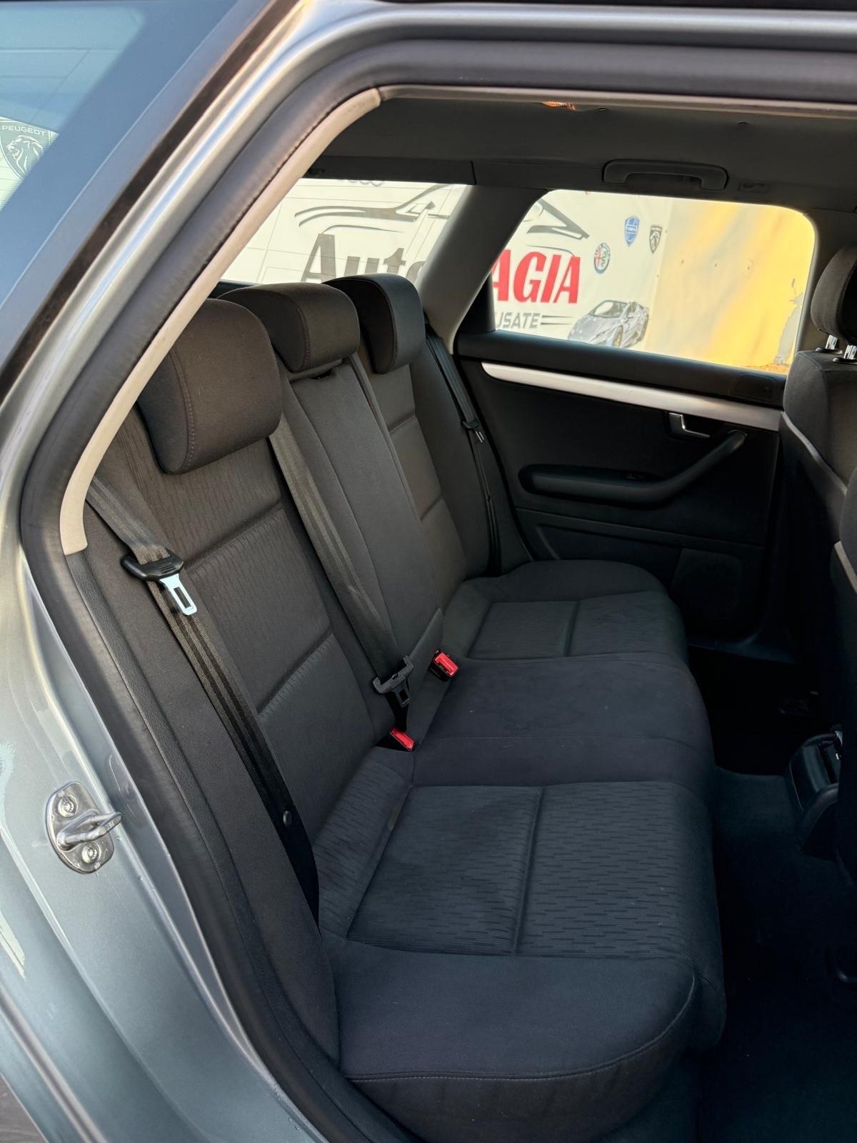 Audi A4 2.0 16V TDI Sport