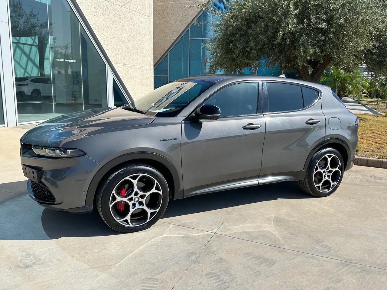 Alfa Romeo Tonale 1.3 Veloce Q4 offerta T-Stock prezzo imperdibile
