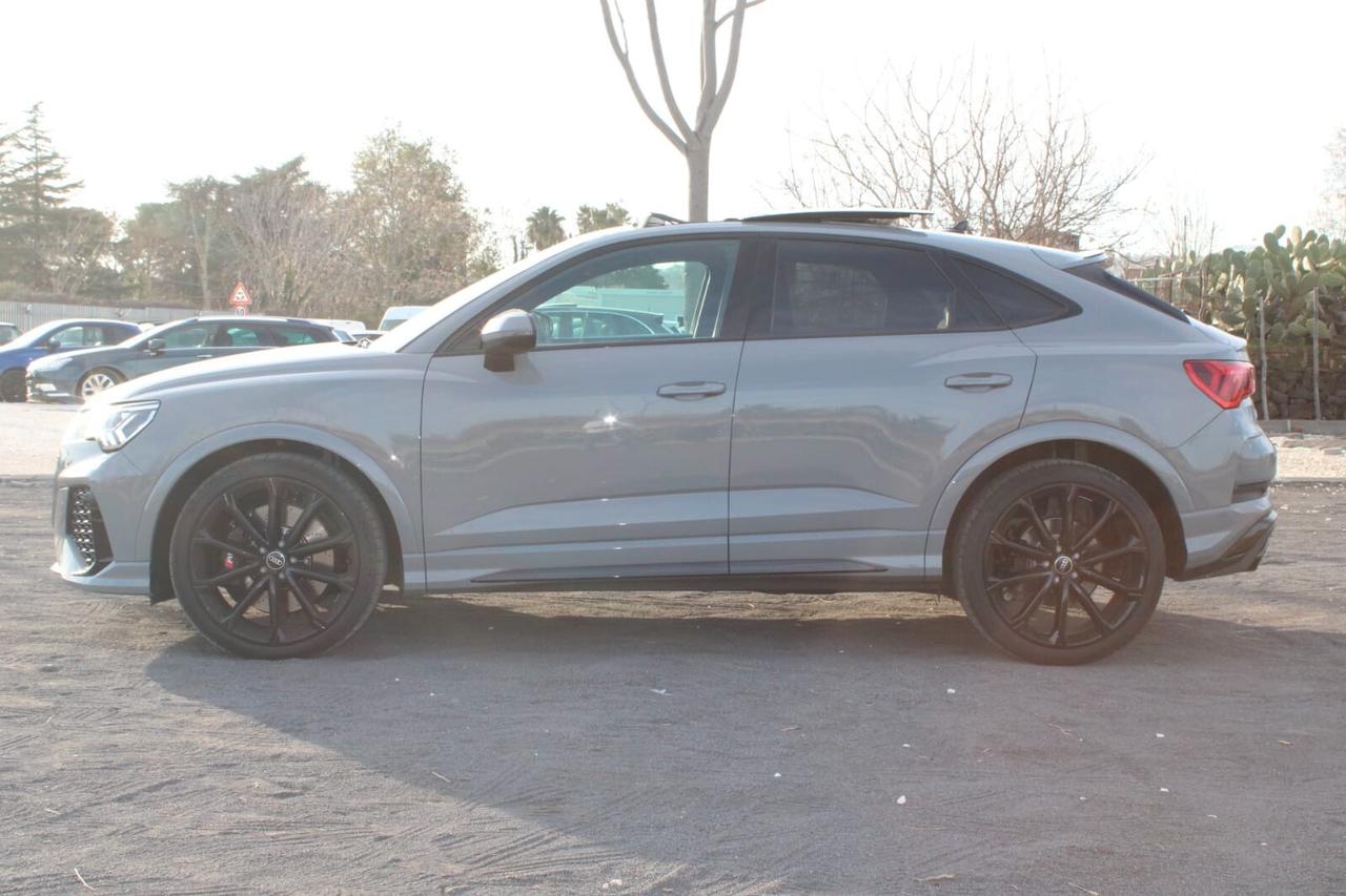 Audi Q3 RS Q3 SPB quattro S tronic