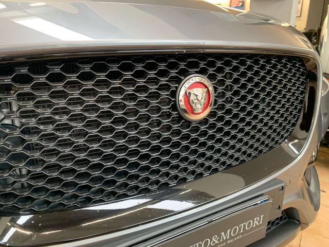 Jaguar F-Pace F-Pace 2.0d R-Sport awd 180cv auto