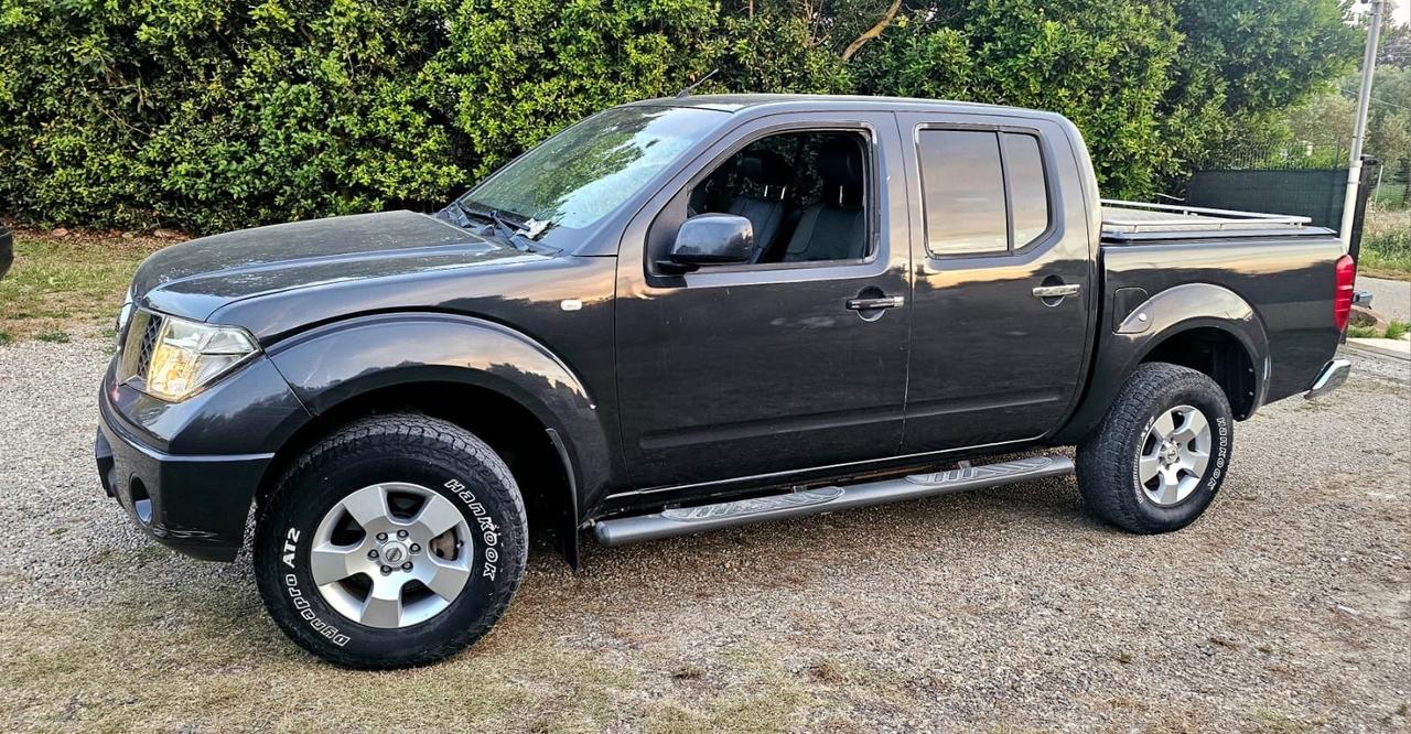 Nissan Navara 2.5 dCi 4 porte Double Cab SE