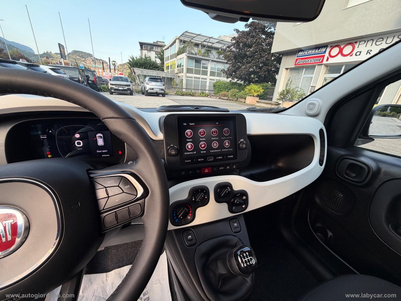 FIAT Panda 1.0 FireFly S&S Hybrid PACK CROSS
