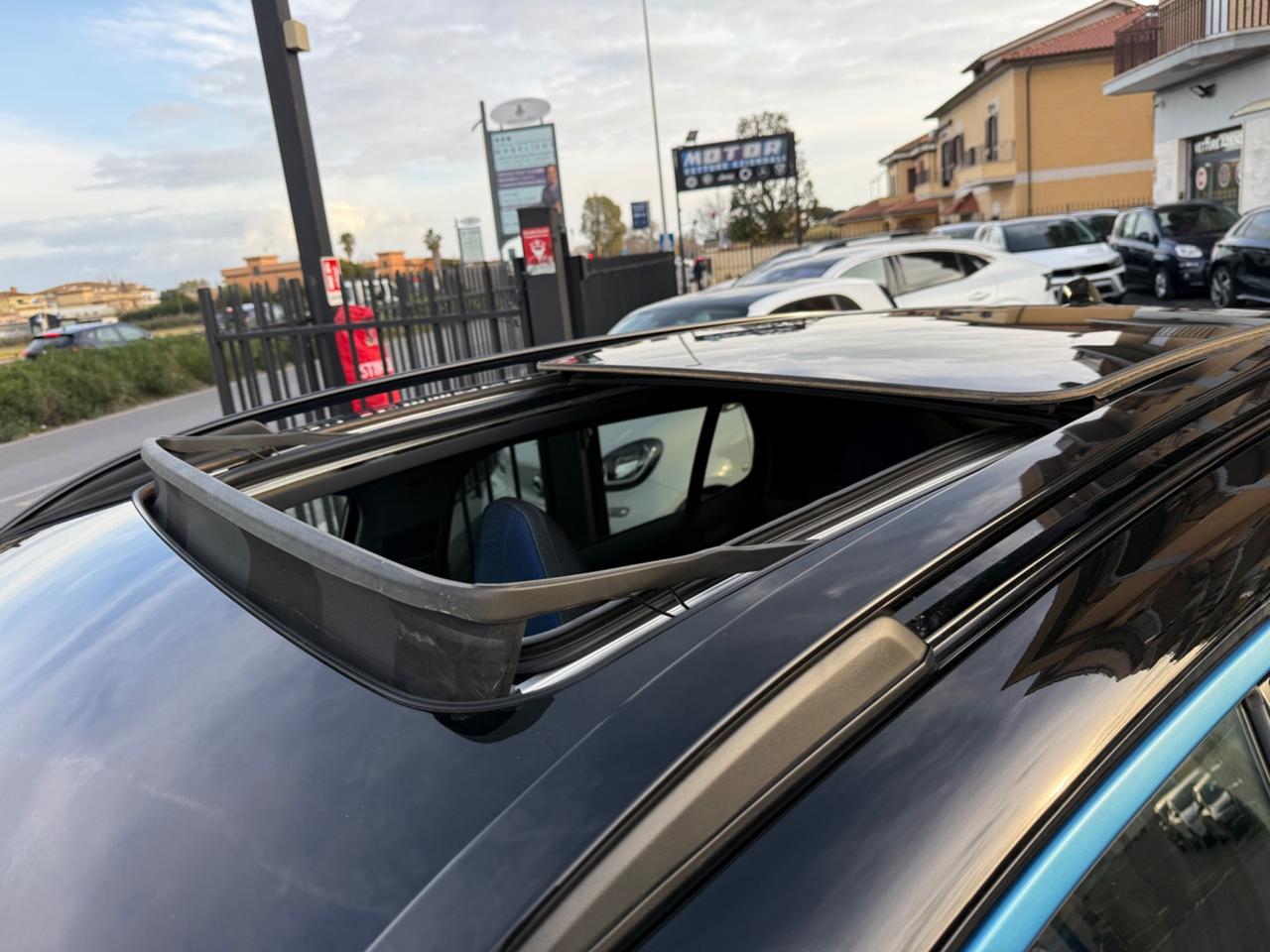 Lynk & Co 01 1.5 td phev PHEV HYBRID PLUG-IN