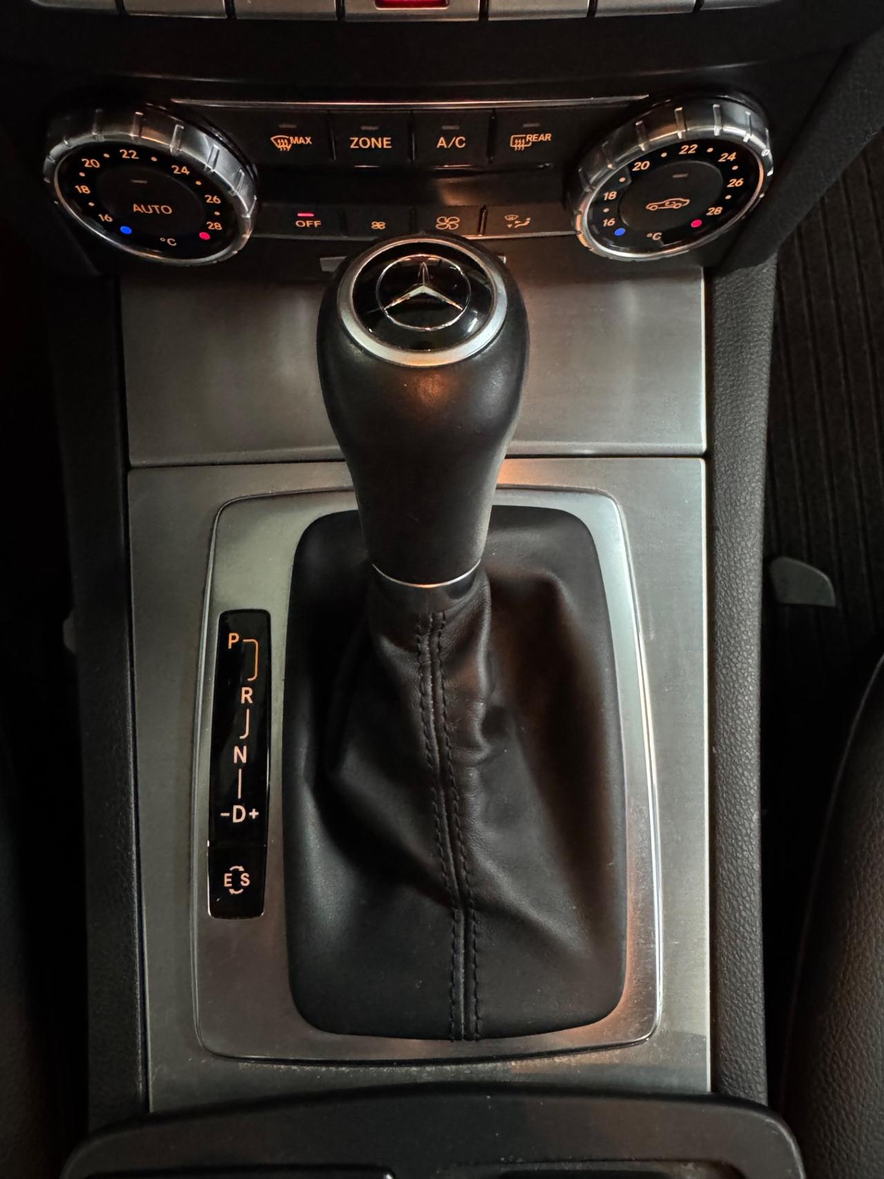 Mercedes-benz C 250 CDI BlueEFFICIENCY Avantgarde