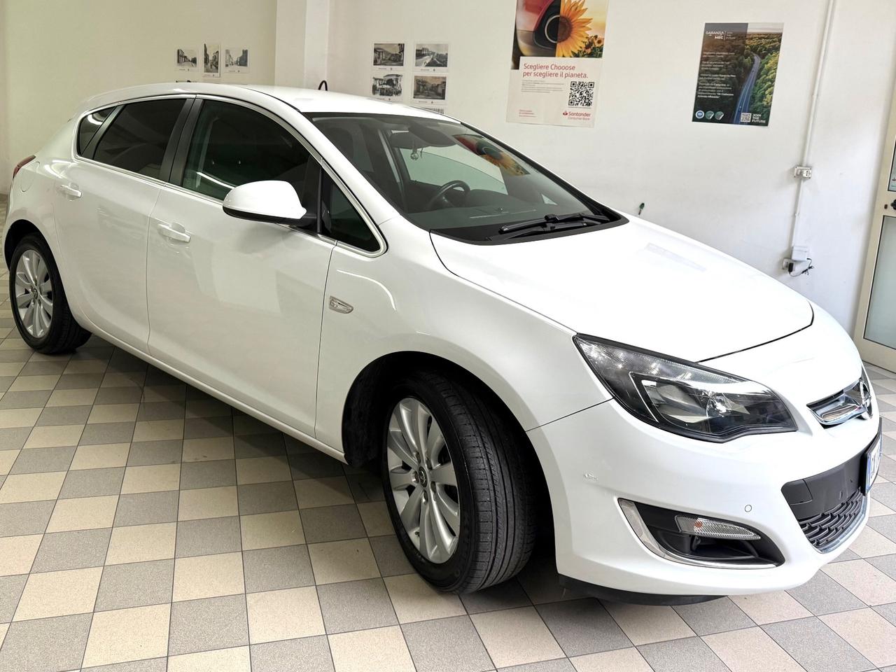 Opel Astra 1.6 CDTI EcoFLEX S&S 5 porte Cosmo