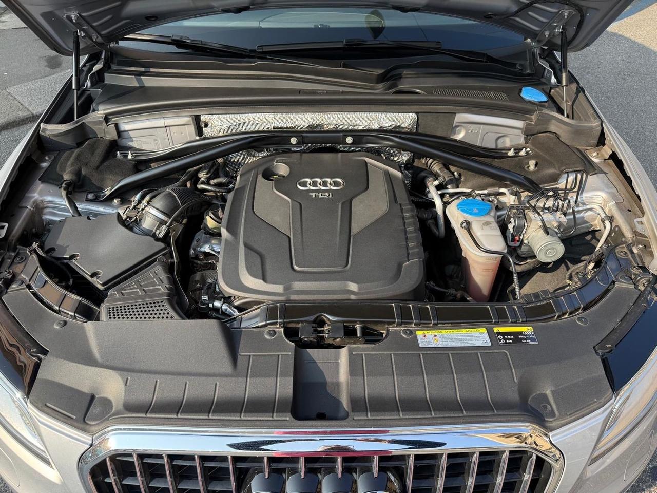 Audi Q5 ADVANCED PLUS 2.0 #7280