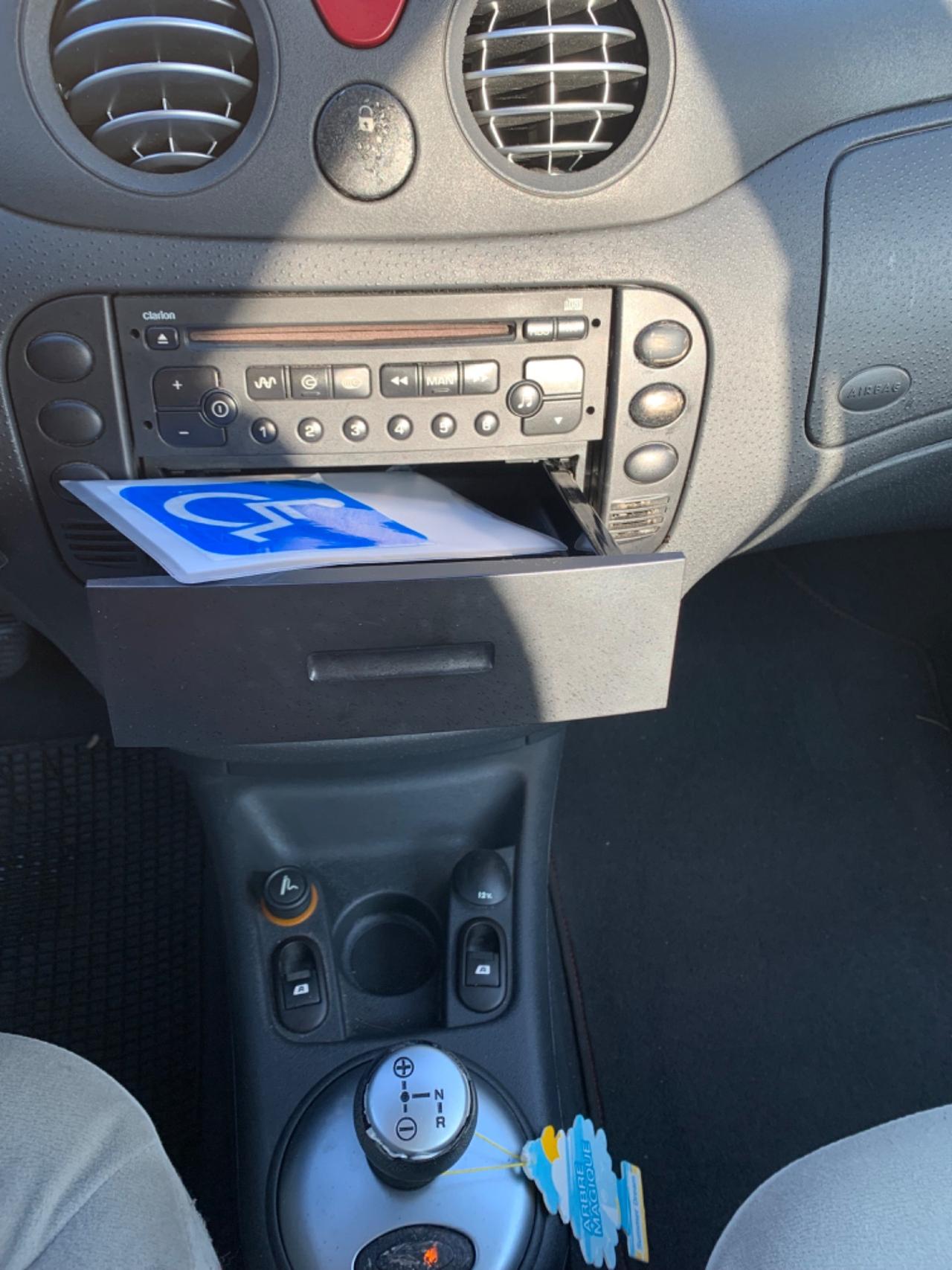 Utilitaria cambio automatico diesel 59800 km