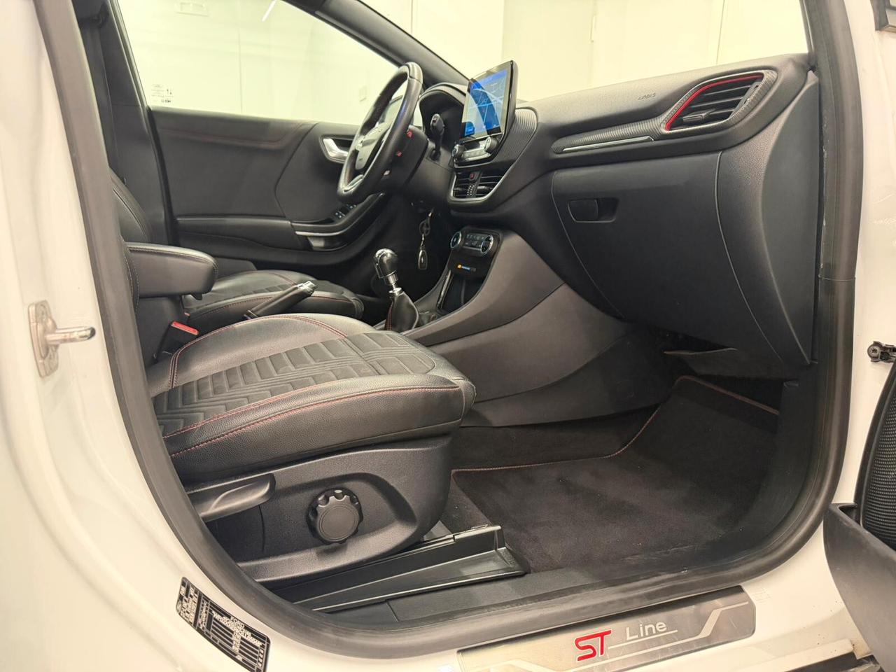 Ford Puma 1.0 EcoBoost Hybrid 125 CV S&S ST-Line X