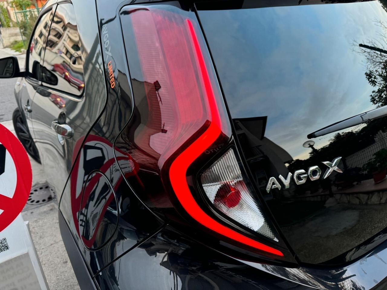 Toyota Aygo X 1.0 VVT-i 72 CV 5 porte LIMITED EDITION IVA ESPOSTA