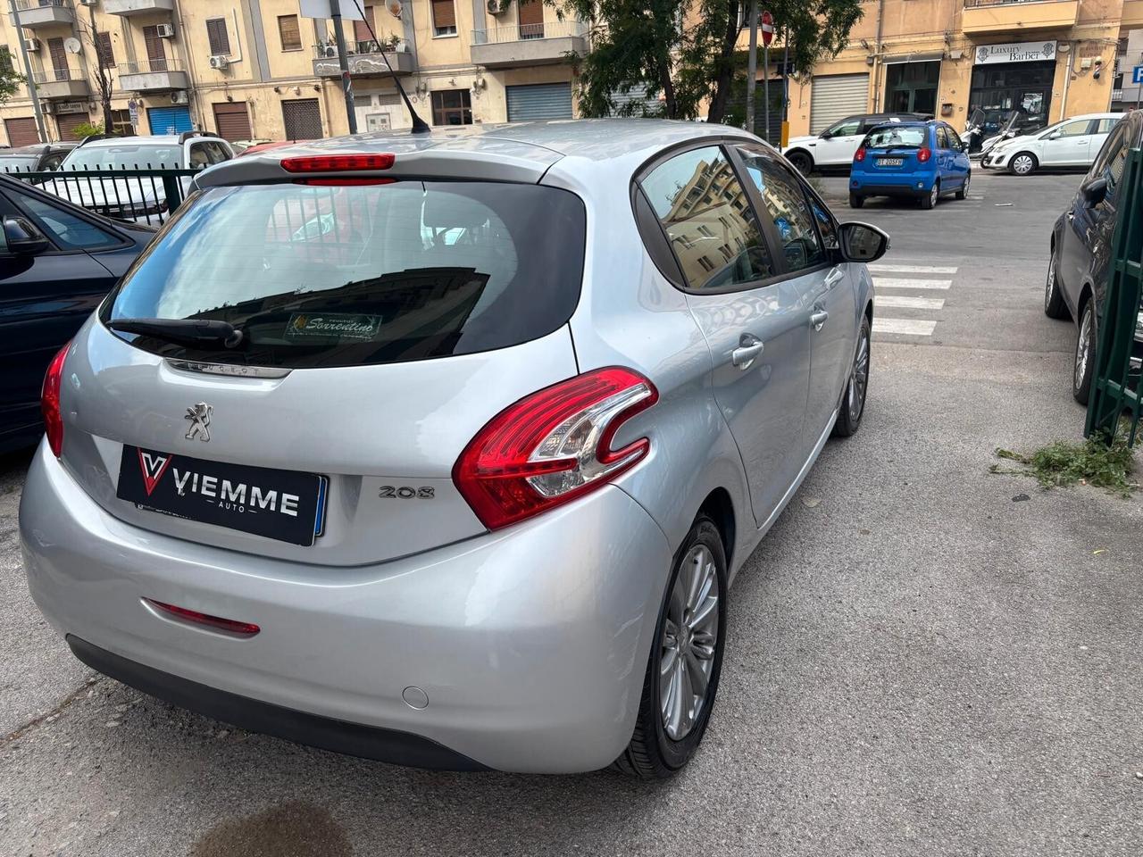 Peugeot 208 1.2 VTi 82 CV 5 porte Allure