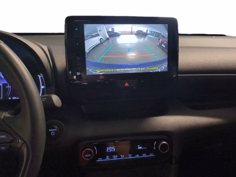 Toyota Yaris Hybrid 115 Trend