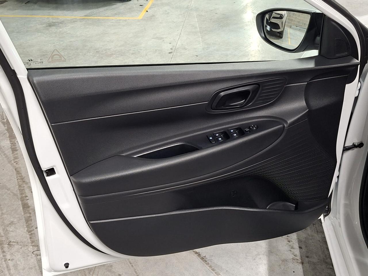 Hyundai i20 1000 T-GDi Connectline DCT Automatica Km. 0